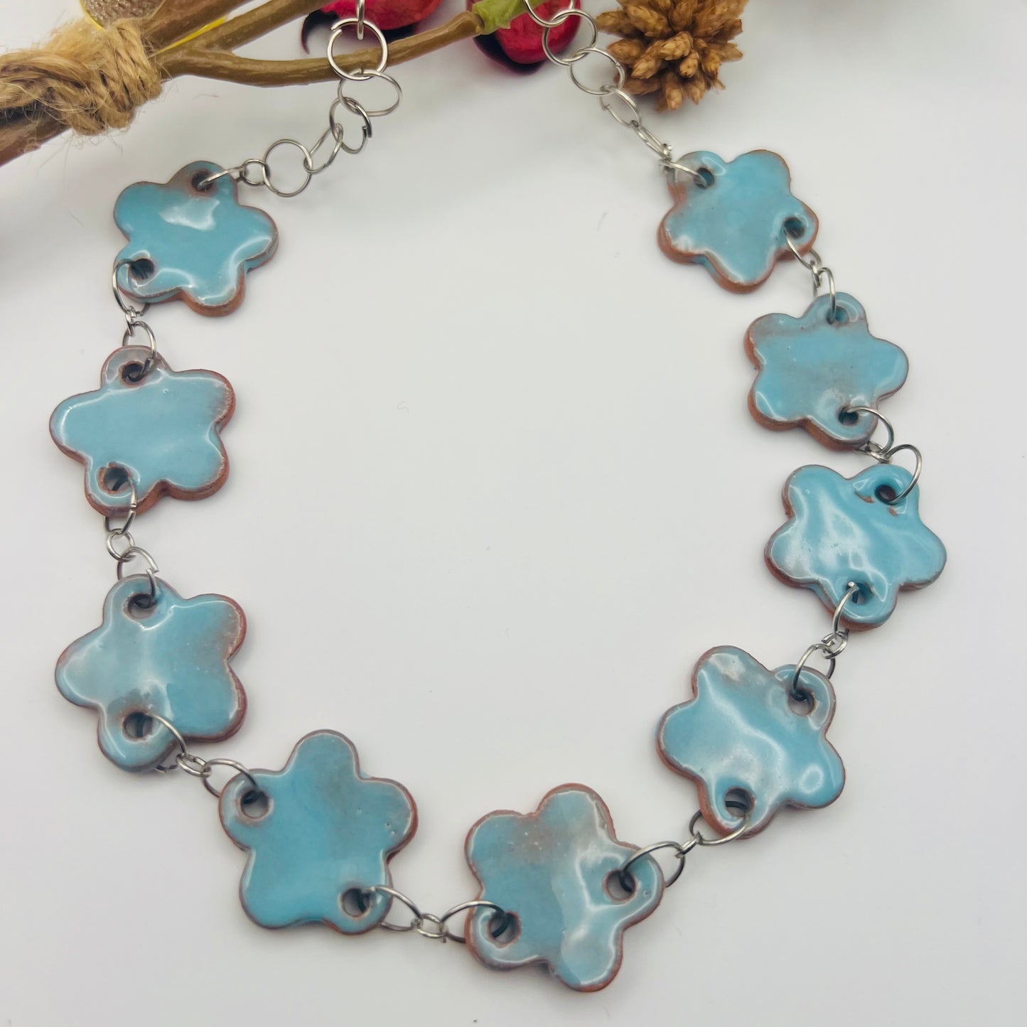 Nine flowers - turquoise choker